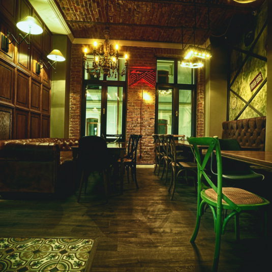Downtown Bar - Amenajari Interioare Craiova - Deca Studio 40